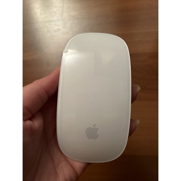 FOR PARTS - Genuine Apple Magic Mouse Wireless Bluetooth Mac White A1296 3VDC B8 - Picture 1 of 8
